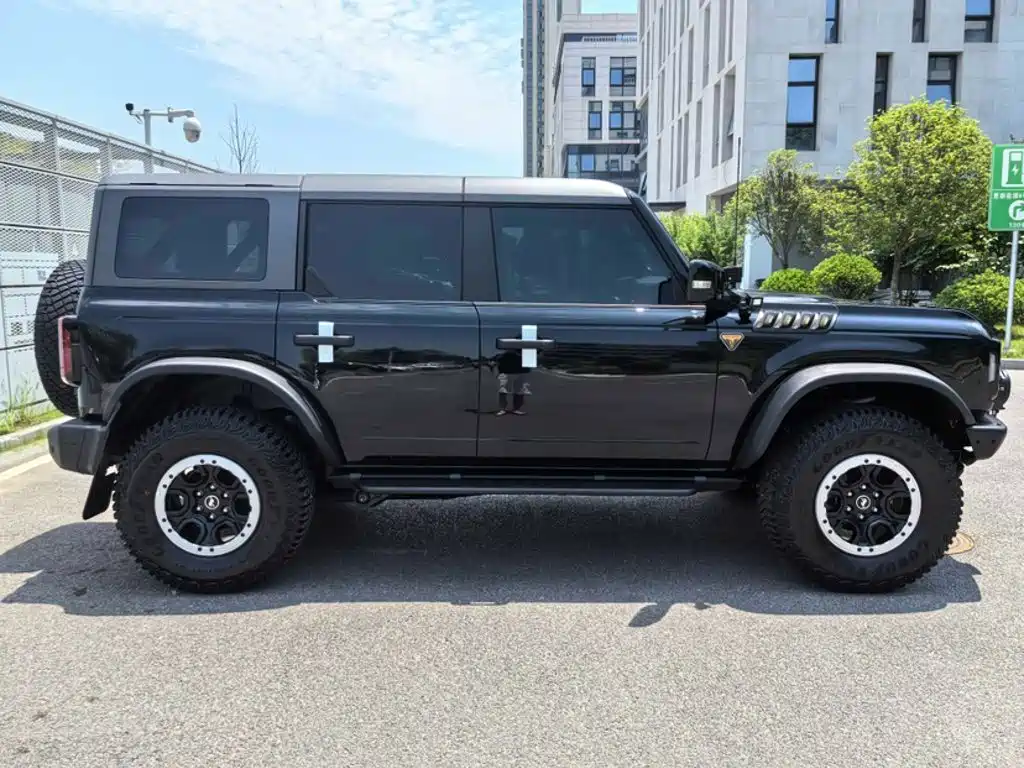 Ford Bronco 2.3 T Badlands
