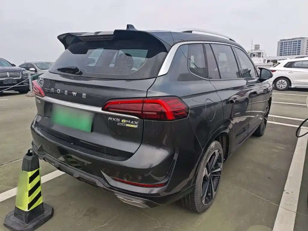Roewe RX5 eMAX 荣威RX5 eMAX 2022款 1.5 T PHEV无畏尊荣版