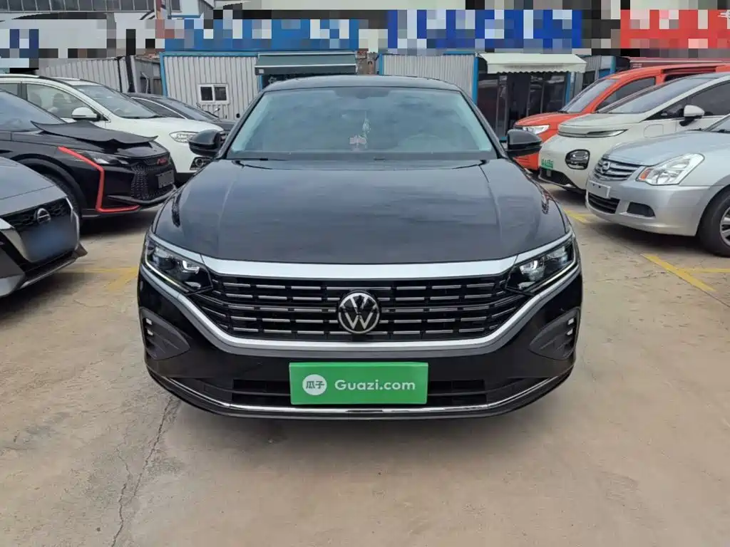 Passat Outstanding 380 TSI Dragon
