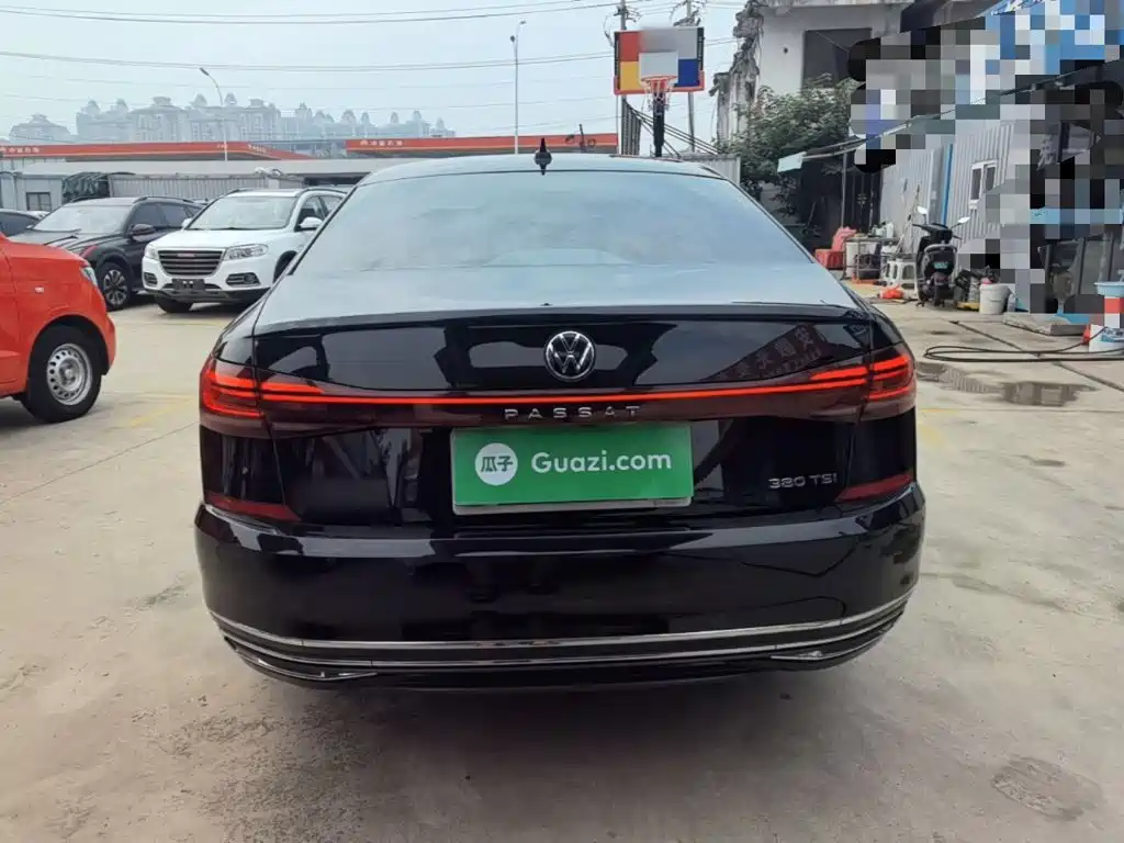 Passat Outstanding 380 TSI Dragon