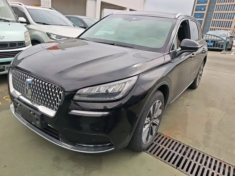 Lincoln Corsair Facelift 2.0 T 2 WD Graceful