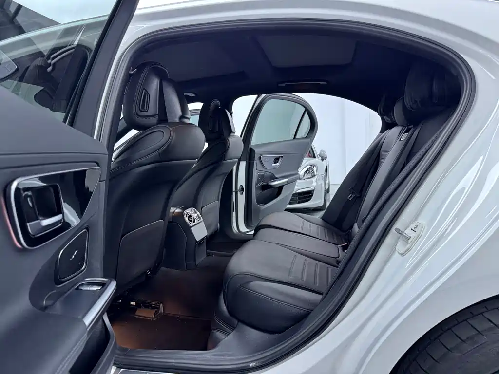 Mercedes-Benz C-Class C 260 L Sport