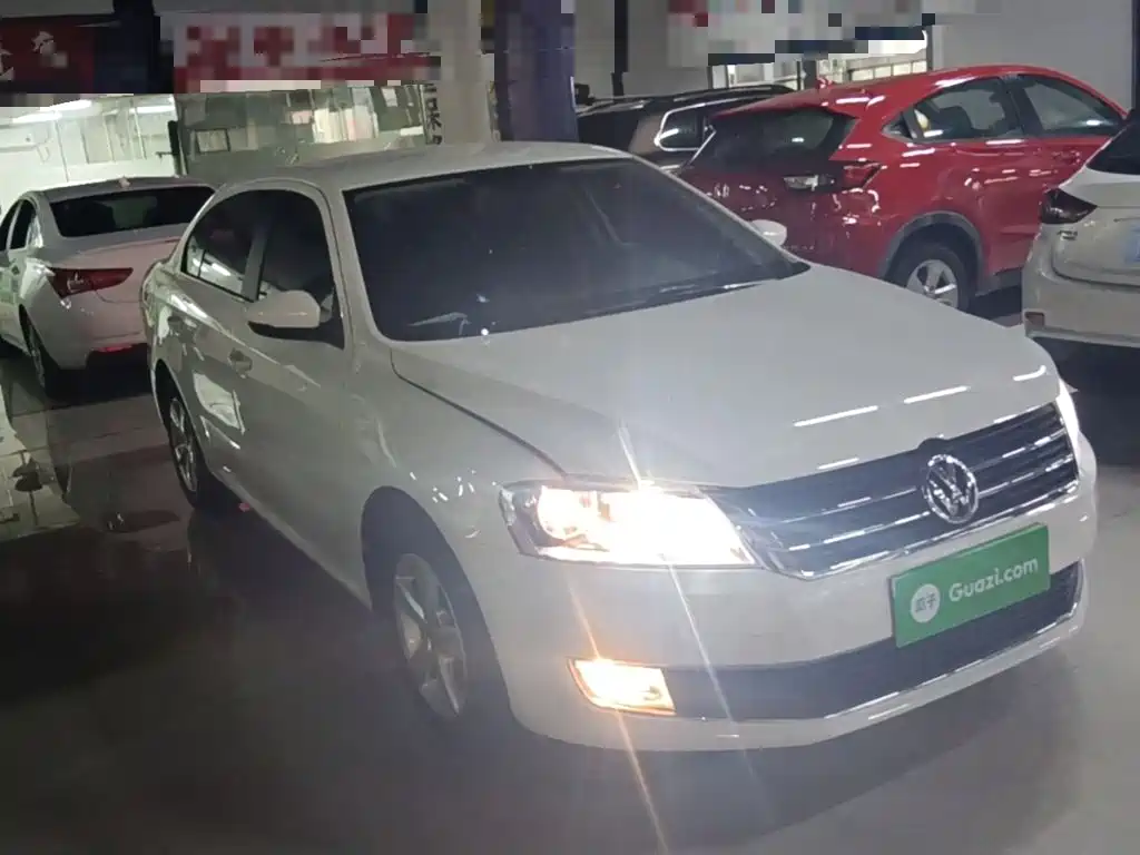 Lavida 1.6 L Auto Comfort