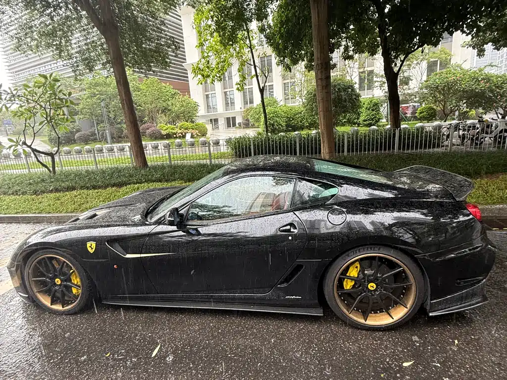 Ferrari 599 599 GTB Fiorano 6.0