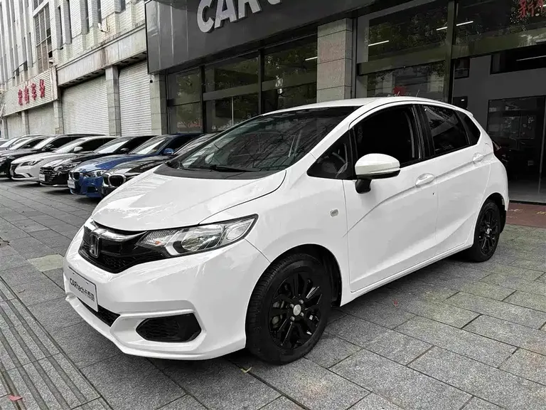 Honda Fit 1.5 L CVT Comfort