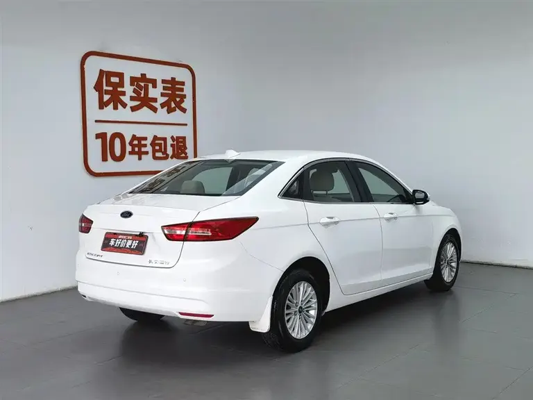 Ford Escort 1.5 L Auto Comfort