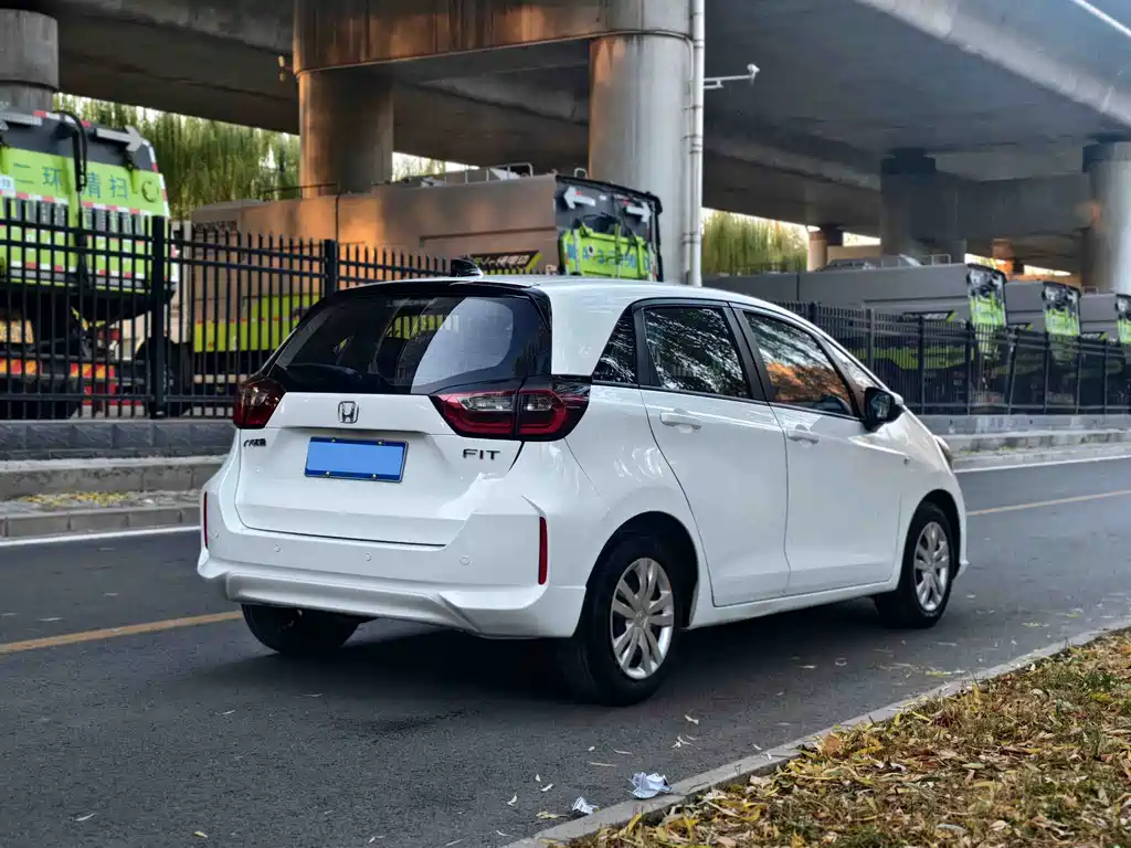 Fit 飞度 2023款 1.5 L CVT潮越版