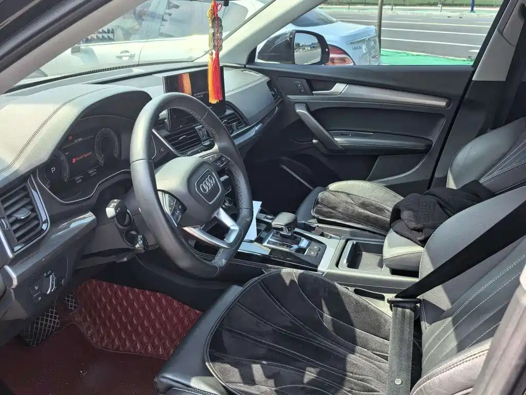 Audi Q5 L 40 T Fashion Dynamic