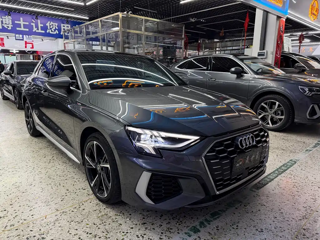 Audi A3 Facelift Sportback 35 TFSI Fashion Sport