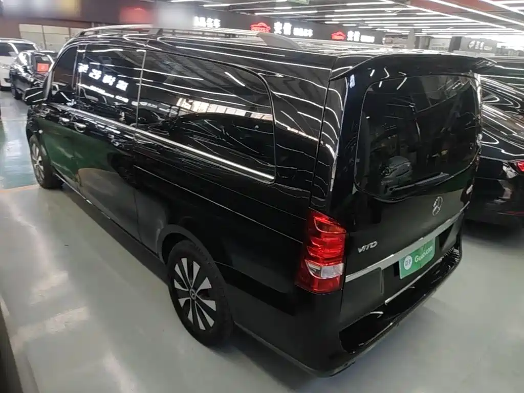 Vito 2.0 T Business 7-seat