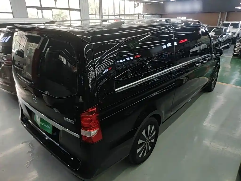 Vito 2.0 T Business 7-seat