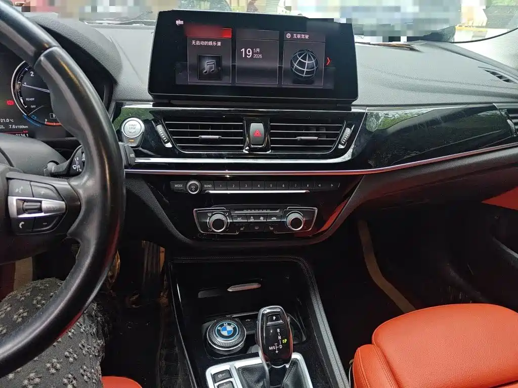 BMW 1 Series Facelift 125 i M Sport Night