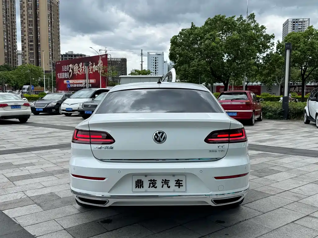 VW CC 330 TSI Charm Face CN-VI
