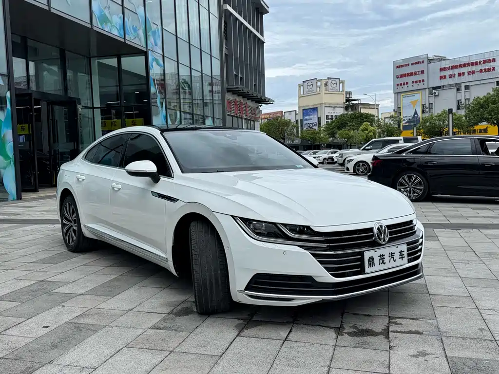 VW CC 330 TSI Charm Face CN-VI