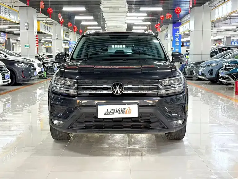 Volkswagen Tharu 280 TSI 2 WD Luxury