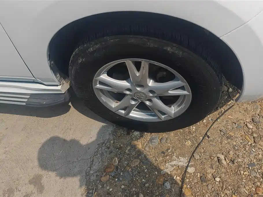 Venucia T70 1.6 L Manual Wise Travel