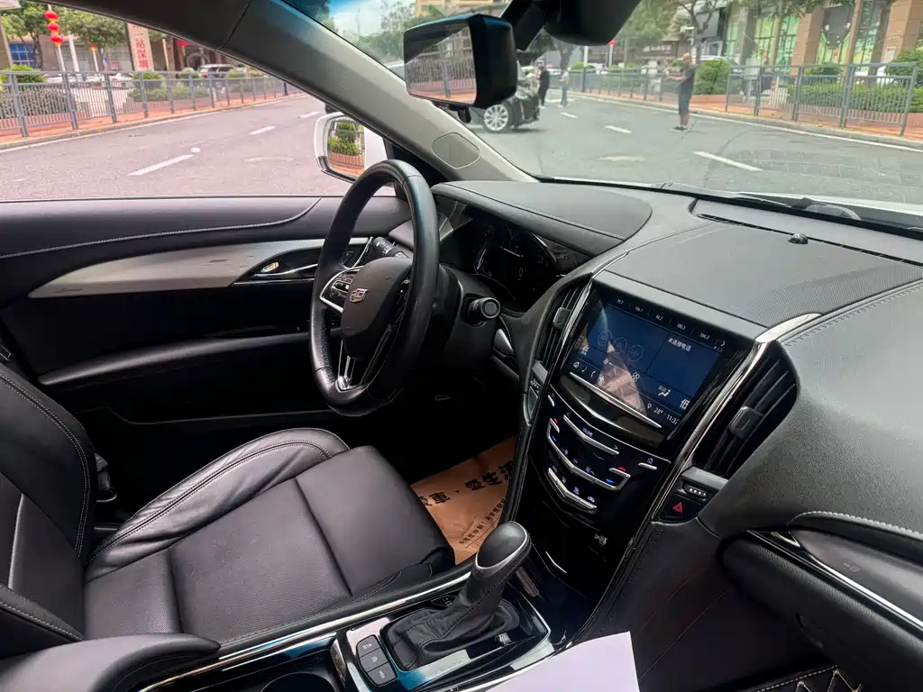 Cadillac ATS-L 28 T Fashion