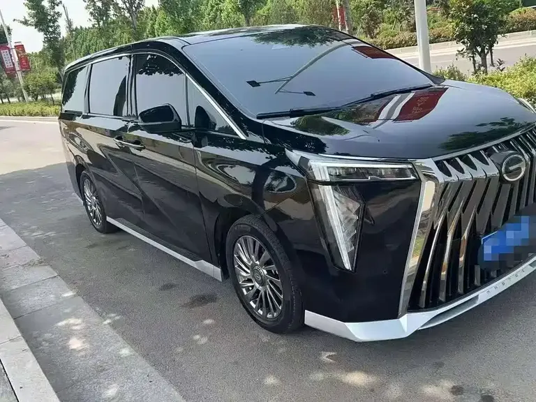 GAC Trumpchi M8 Grandmaster Series Dual Engine Flagship