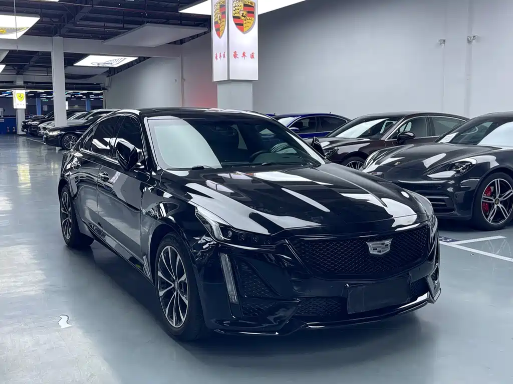 Cadillac CT5 28 T Luxury (Standard)