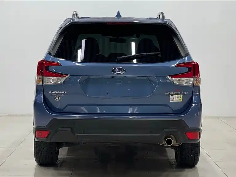 Forester 2.0 i AWD Luxury EyeSight