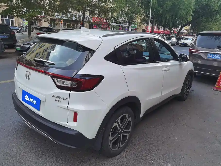 Honda XR-V 1.8 L VTi CVT Luxury