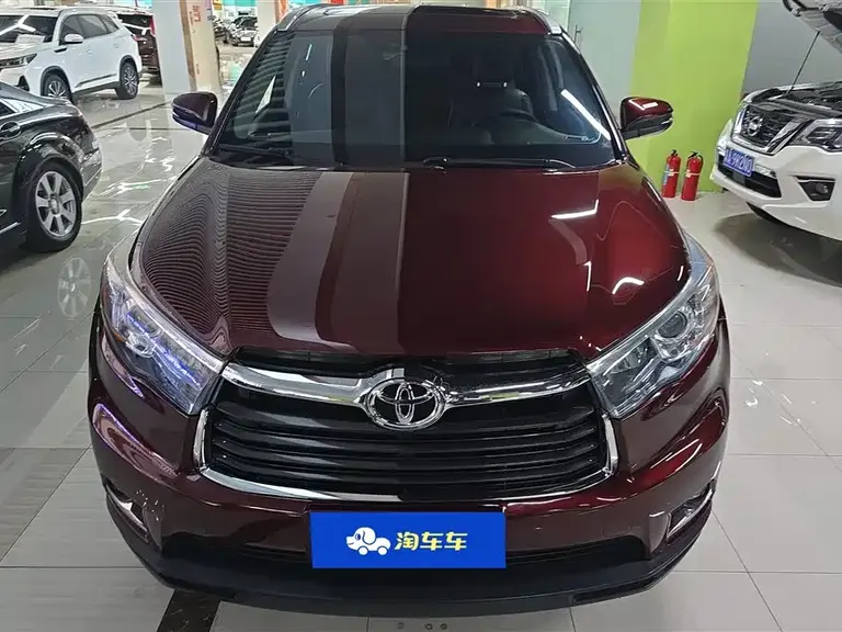 Toyota Highlander 2.0 T 4 WD Luxury Navigation 7-seat