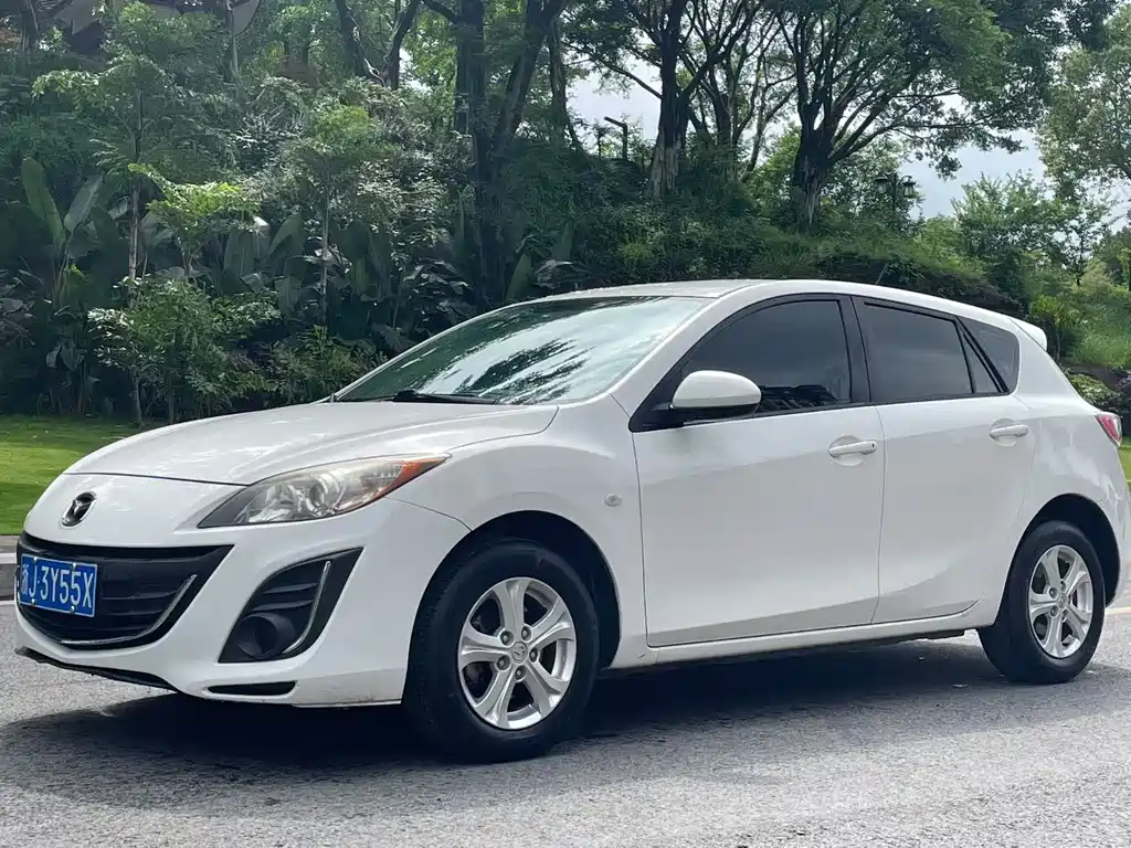 Mazda 3 Star 马自达3星骋 2015款 两厢 1.6 L 手动舒适型