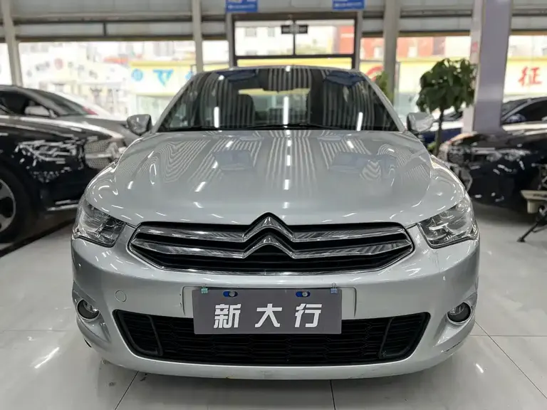 Citroën Elysee 1.6 L Auto Fashion