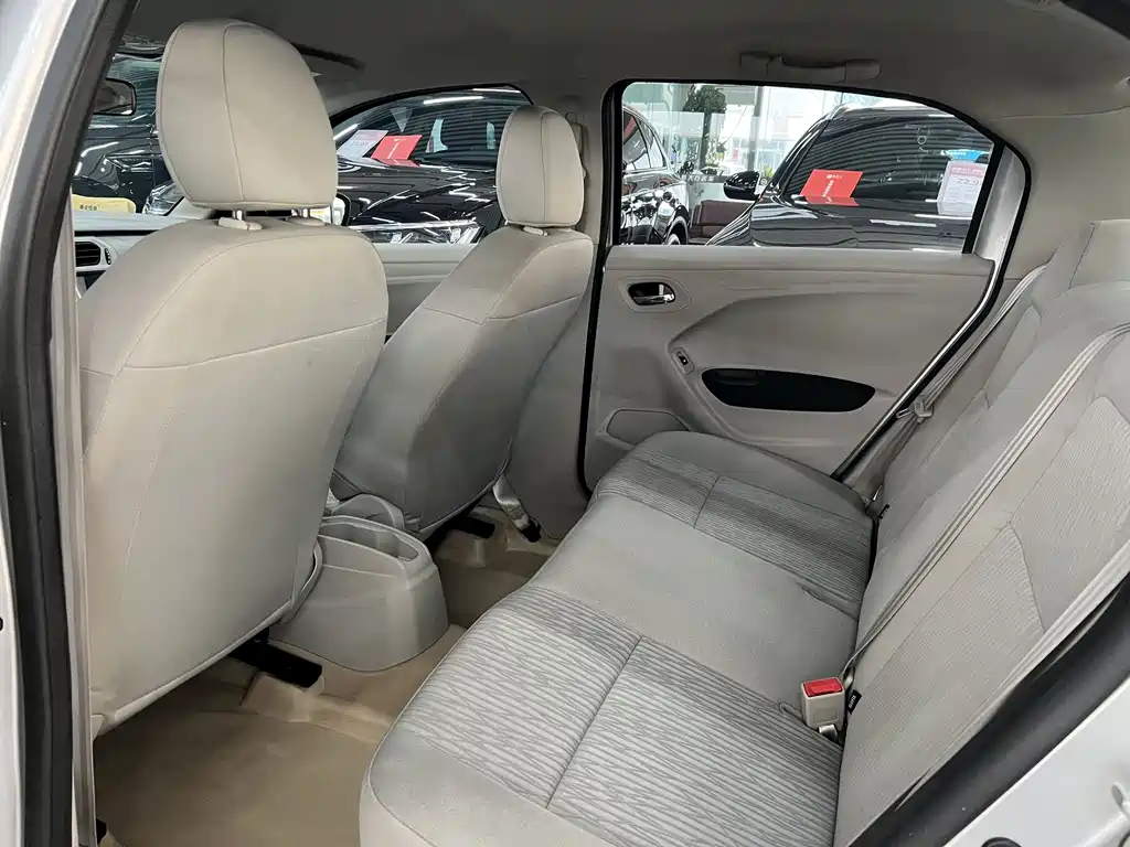Elysee 1.6 L Auto Fashion