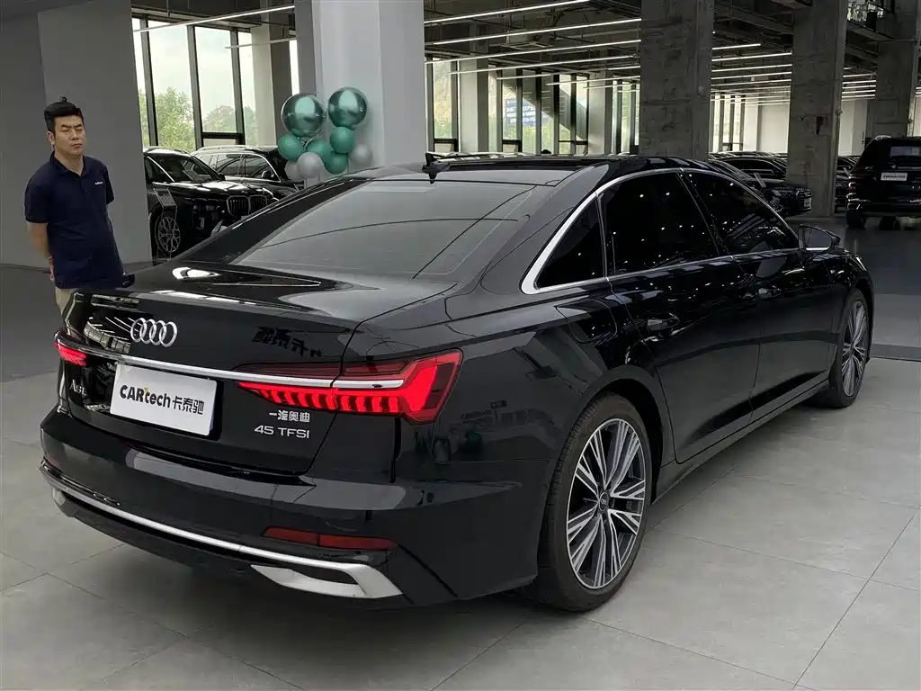 Audi A6 L 45 TFSI Select Dynamic