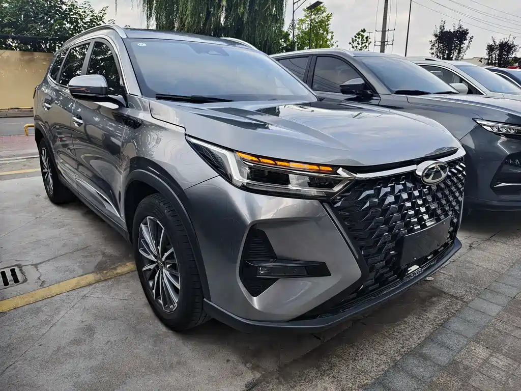 Tiggo 8 PRO Champion 290 T 2 WD Highlight 7-seat