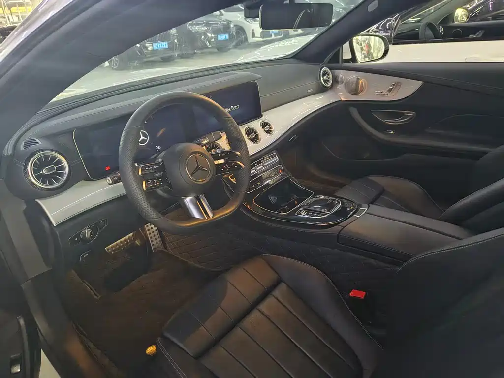 Mercedes-Benz E-Class (Import) E 260 Fashion Sport
