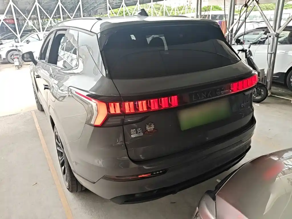 Lynk & Co 09 EM-P 领克09 EM-P 2023款 2.0 TD EM-P 远航版PM 七座