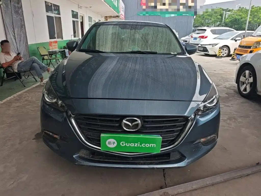 Mazda 3 Axela Sedan 1.5 L Auto Comfort CN-V