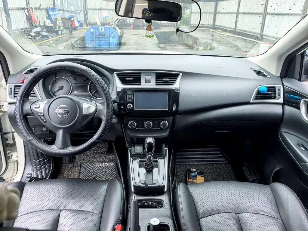 Sylphy 1.6 XL CVT Luxury