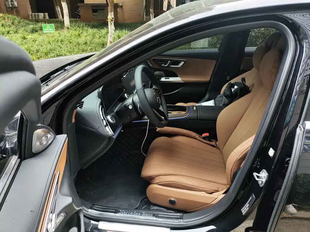 Mercedes-Benz E-Class E 300 L Luxury