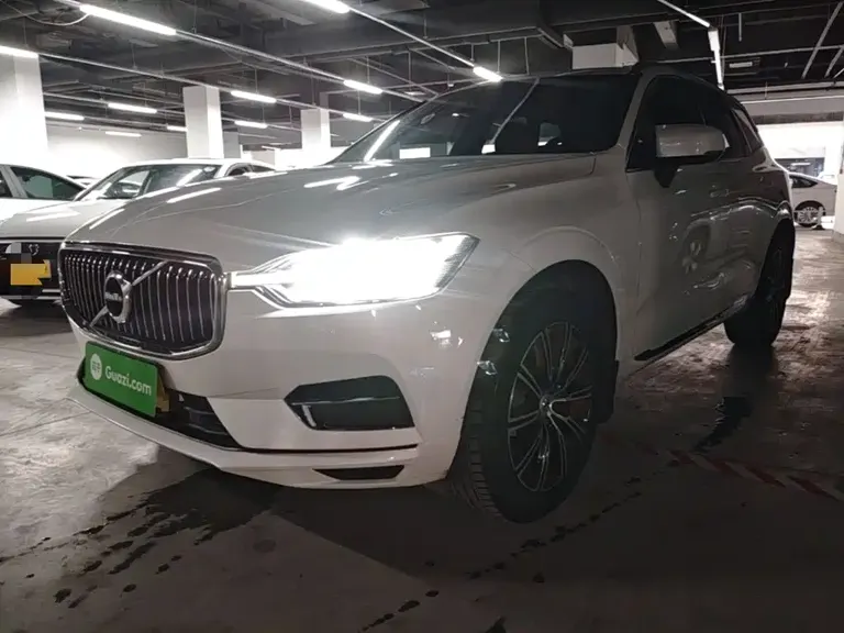 Volvo XC60 T5 4 WD Smart Vision Luxury