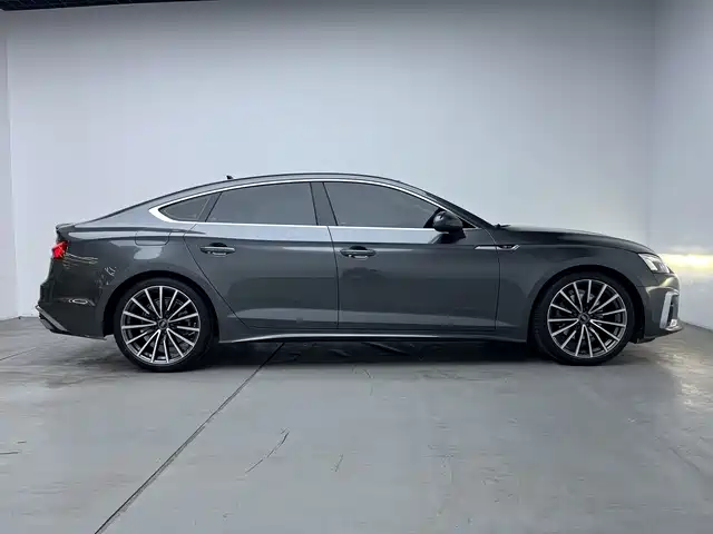 Audi A5 (Import) Sportback 40 TFSI quattro Luxury Dynamic