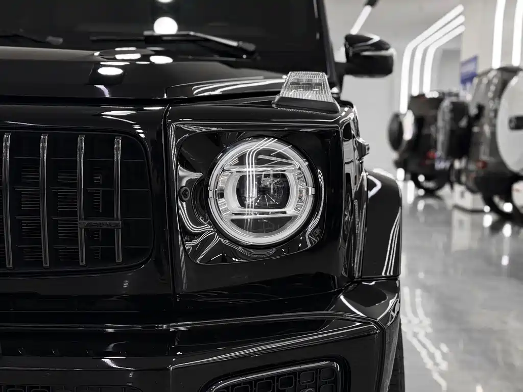 Mercedes-Benz G-Class G 500