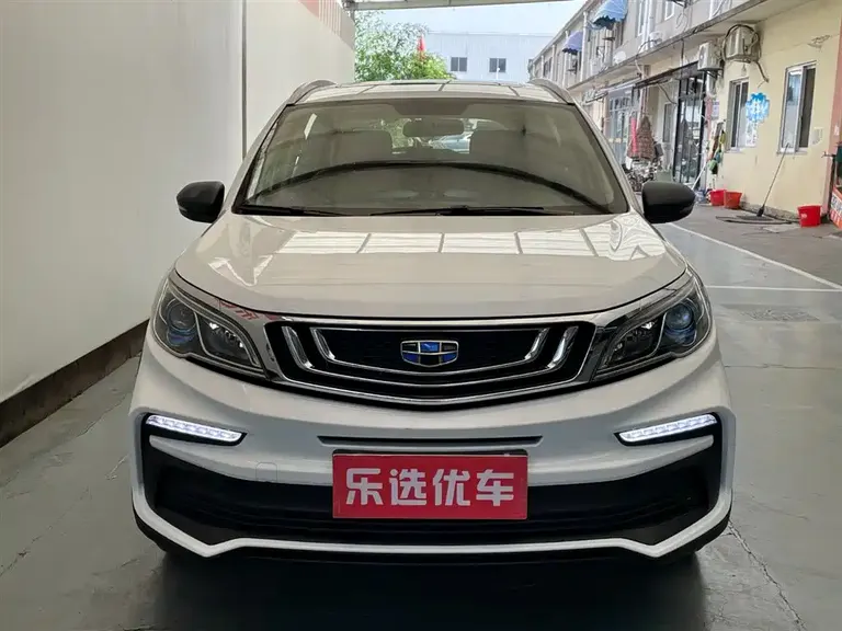 Geely Vision X3 1.5 L CVT Distinguished
