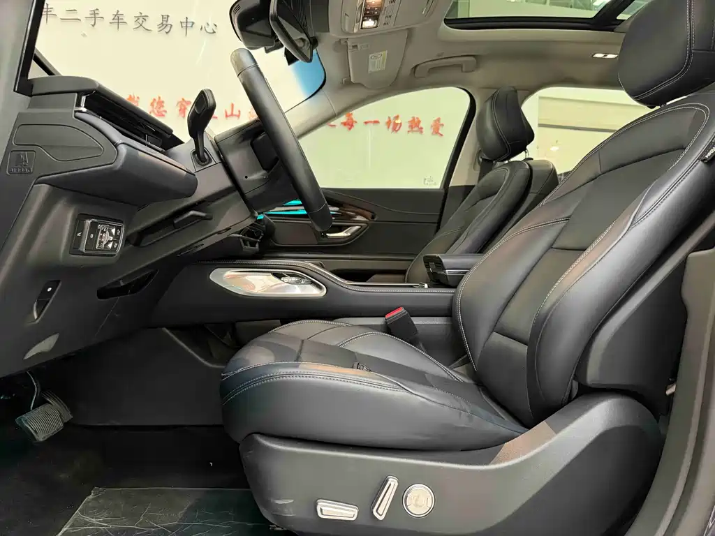 Nautilus 2.0 T 4 WD Comfort Supreme