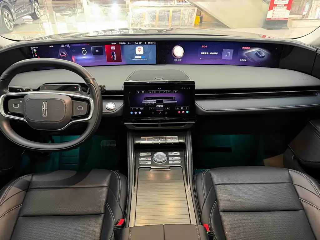 Nautilus 2.0 T 4 WD Comfort Supreme