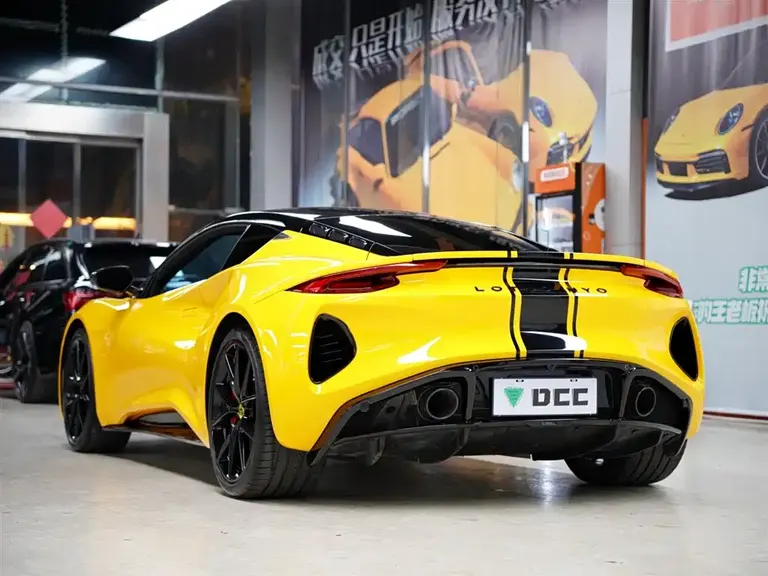 Lotus EMIRA 2.0 T DCT First Edition