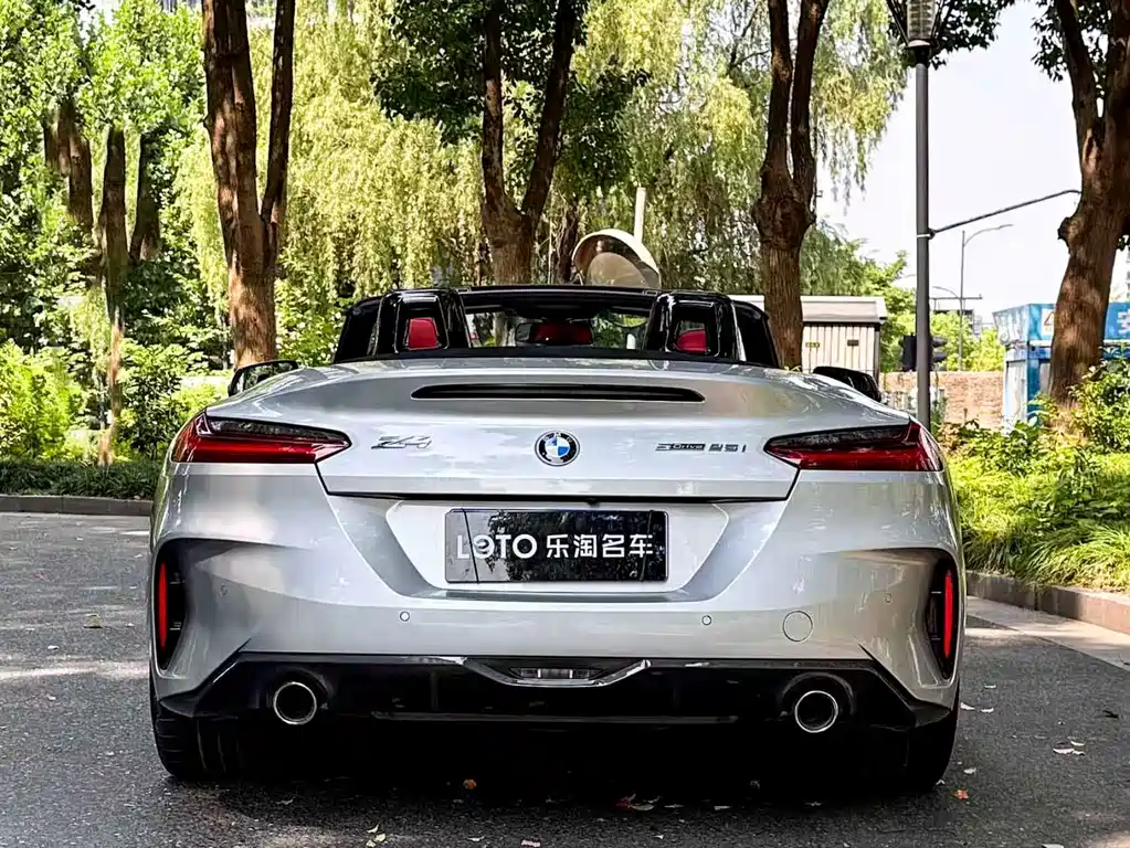 BMW Z4 sDrive 25 i M Sport Package