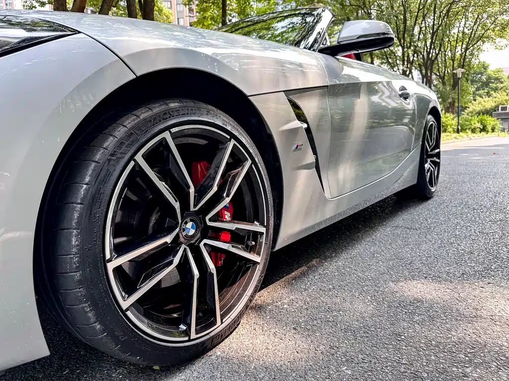 BMW Z4 sDrive 25 i M Sport Package