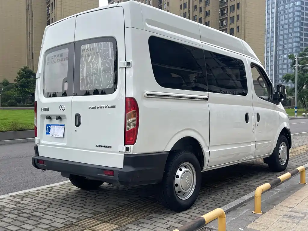 Xintu V80 新途V80 2016款 2.5 T 手动商杰国IV短轴低顶9座