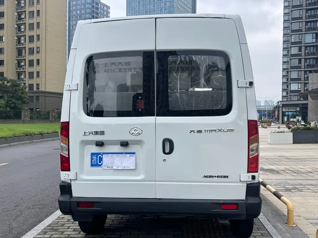 Xintu V80 新途V80 2016款 2.5 T 手动商杰国IV短轴低顶9座