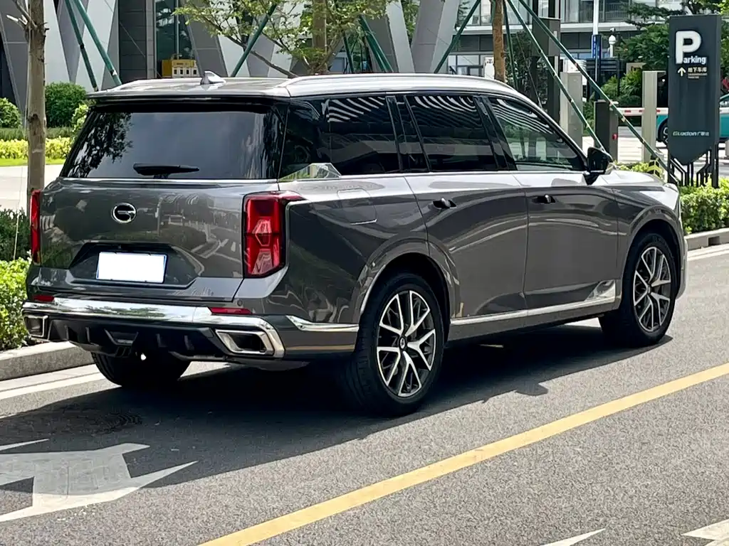 GAC Trumpchi GS8 Dual Engine Series 2.0 TM 4 WD Distinguished