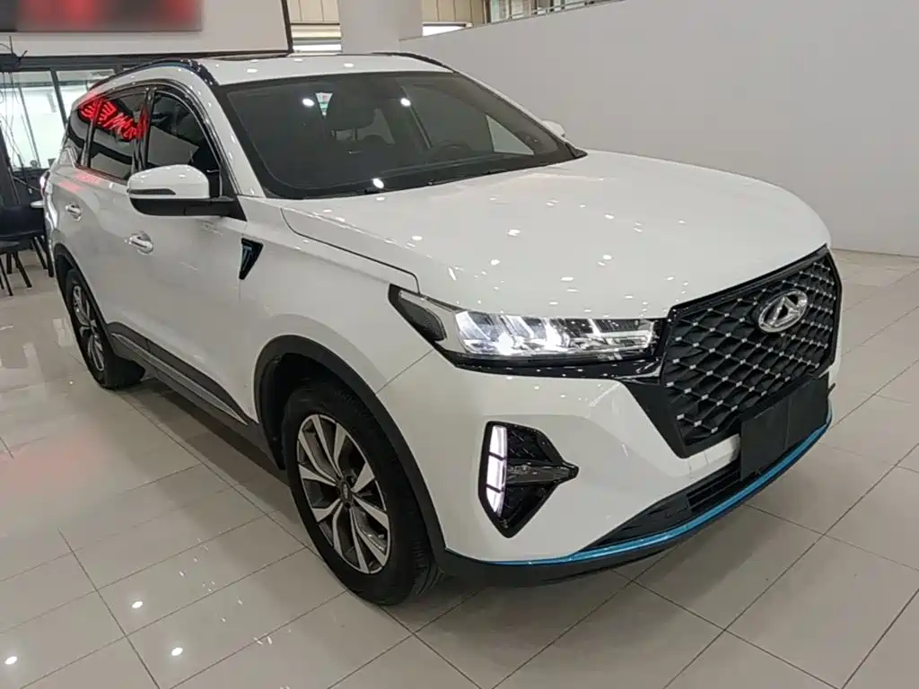 Tiggo 7 PLUS Kunpeng 1.6 TGDI DCT Distinguished +