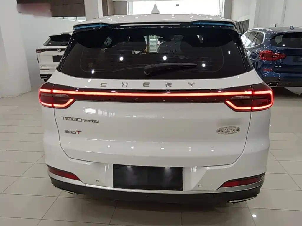 Tiggo 7 PLUS Kunpeng 1.6 TGDI DCT Distinguished +